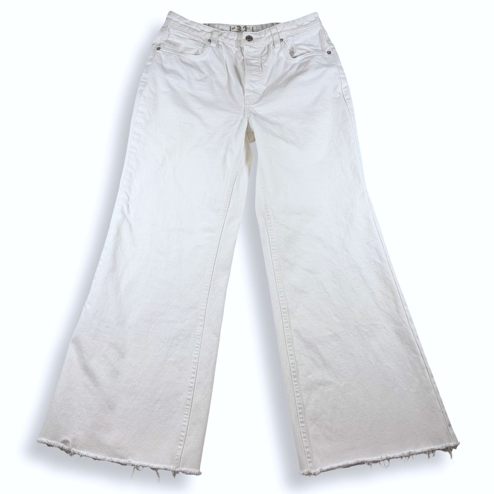 We The Free Free People White Wide Leg Raw Hem High Rise Jeans Size 31